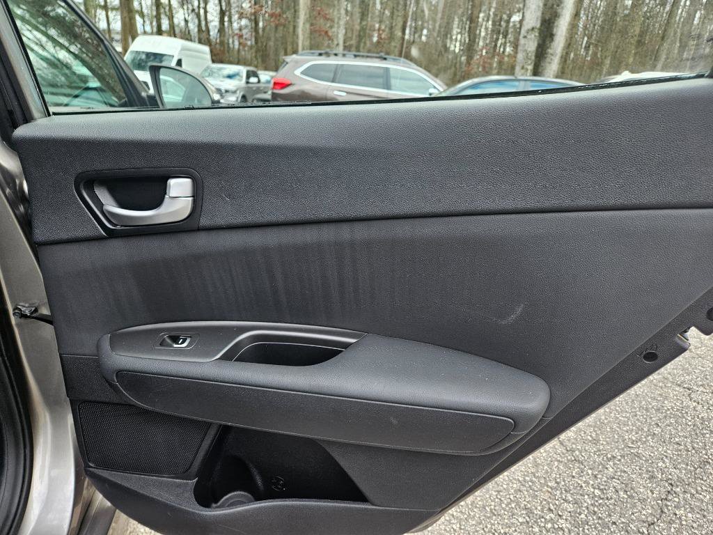 Used 2016 Kia Optima LX FWD image 26