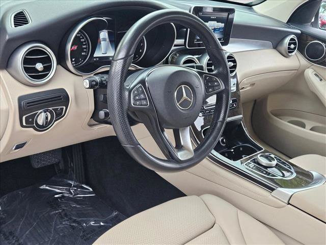 Used 2019 Mercedes-Benz GLC 300 image 10