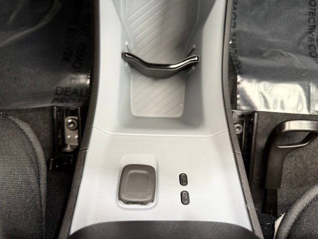 New 2027 Chevrolet Bolt RS w/ Technology Package FWD image 36