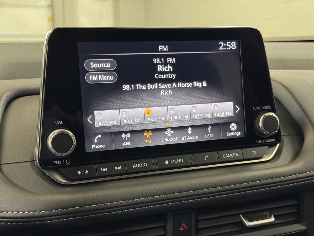 New 2026 Nissan Rogue SV image 38