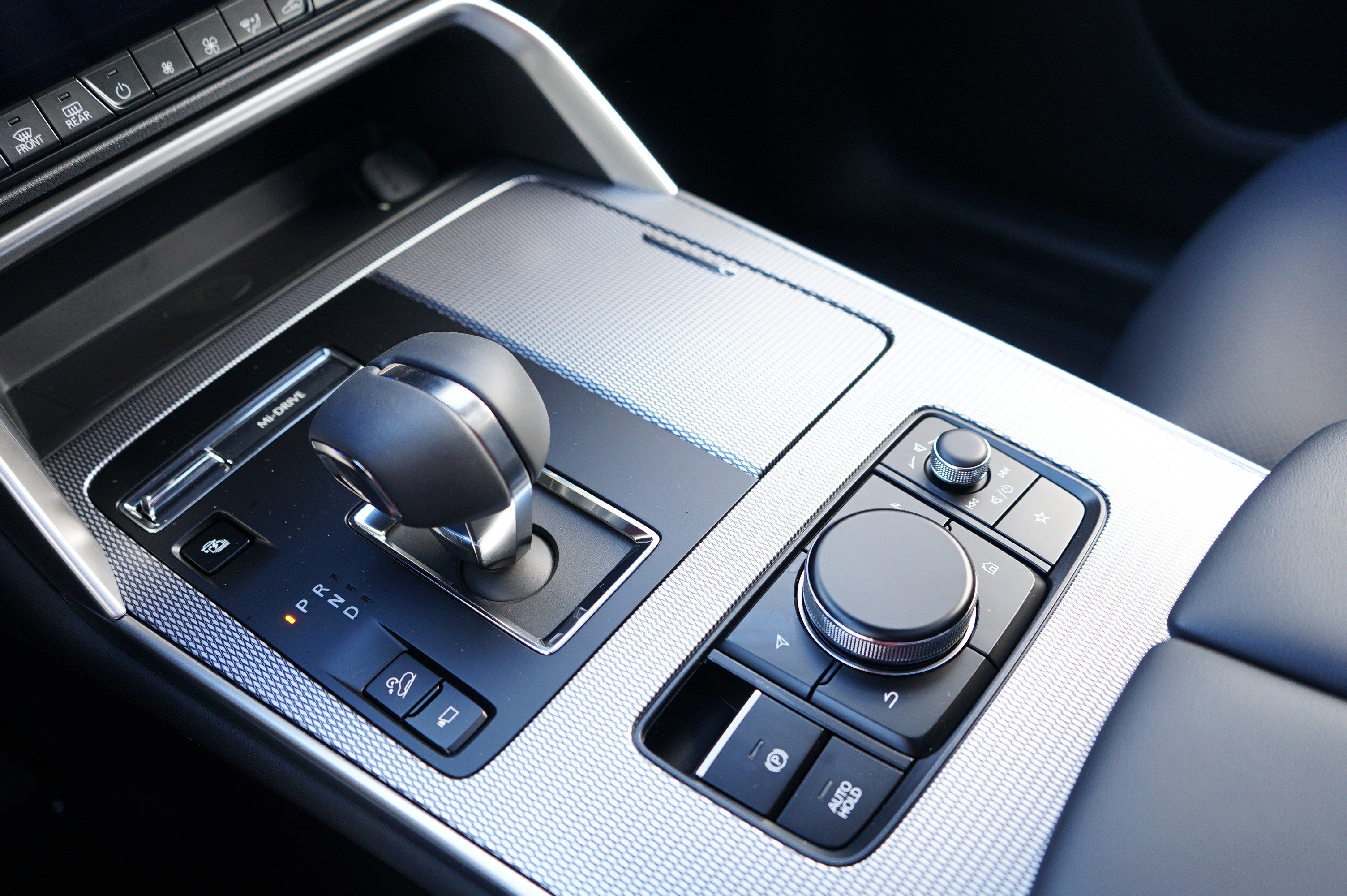 New 2026 MAZDA CX-90 Plug-In Hybrid w/ Premium Plus image 18