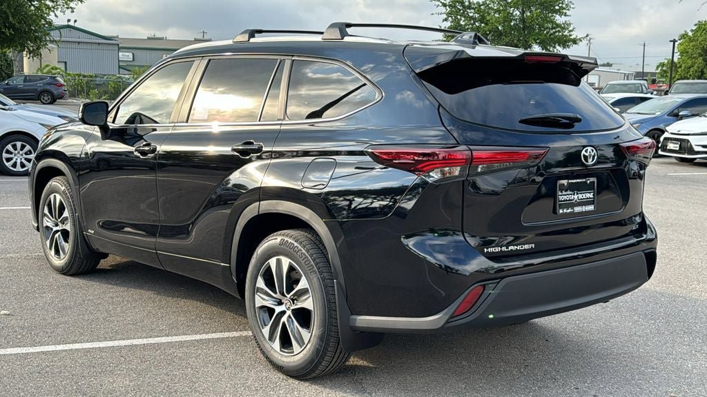 New 2026 Toyota Highlander XLE AWD/4WD image 6