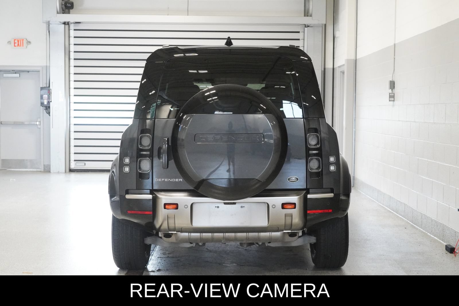 Used 2023 Land Rover Defender 110 X AWD/4WD image 5