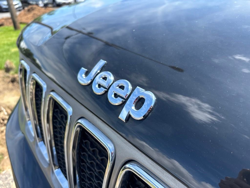 Used 2021 Jeep Renegade Limited AWD/4WD image 9
