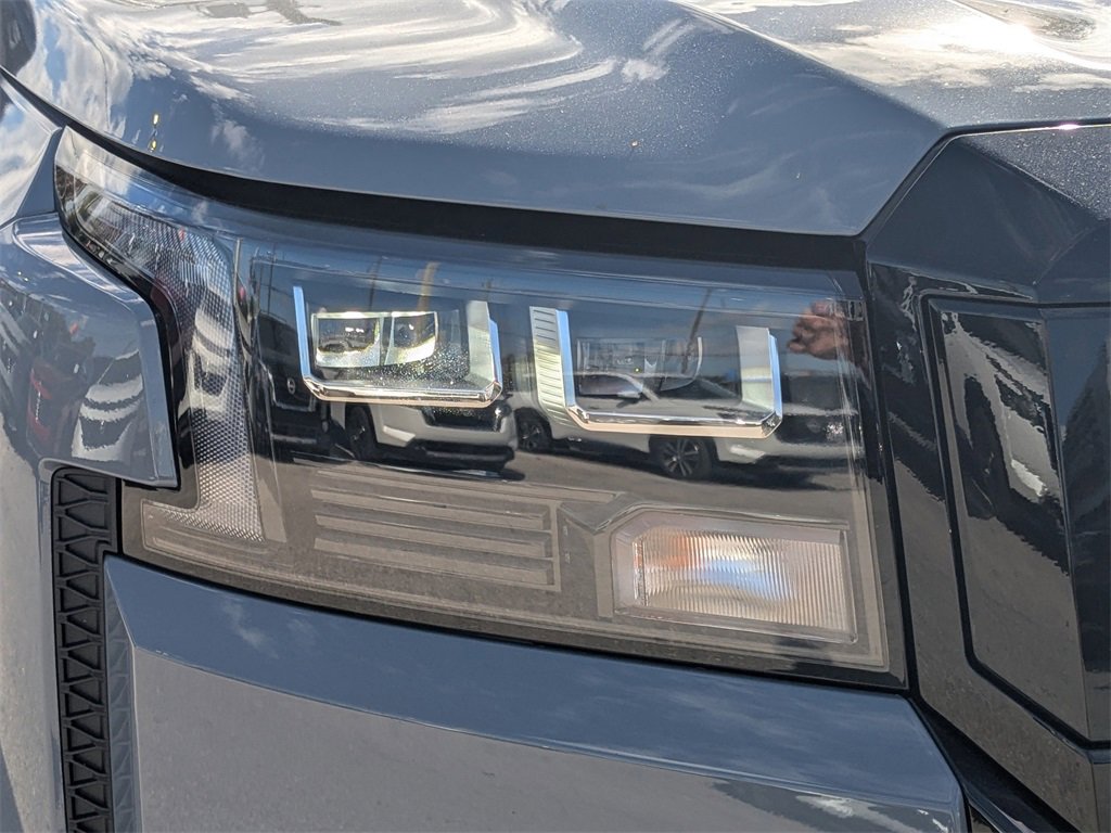 New 2026 Nissan Frontier SV w/ Tow Package image 9