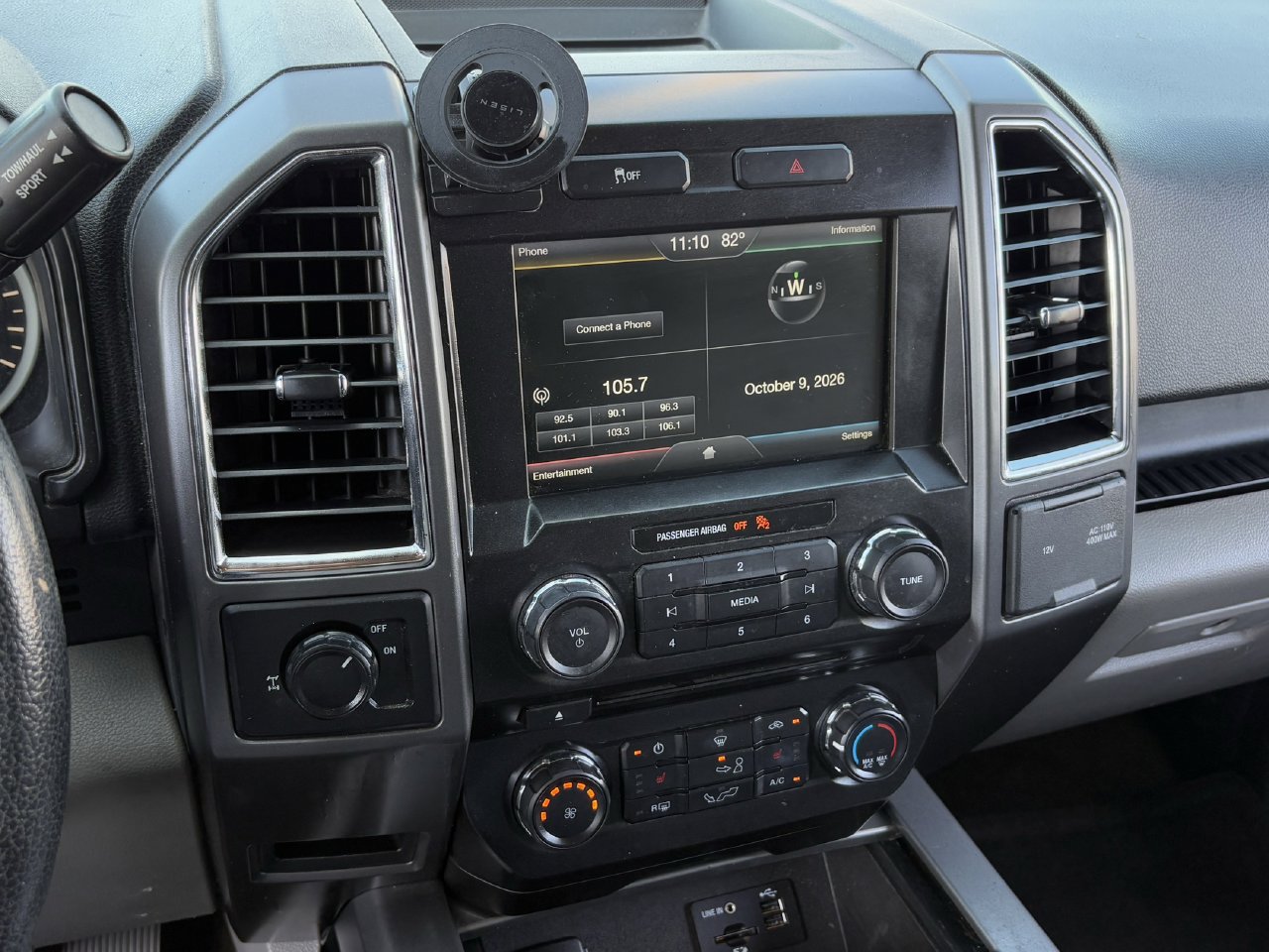 Used 2015 Ford F150 XLT w/ Equipment Group 302A Luxury RWD image 20