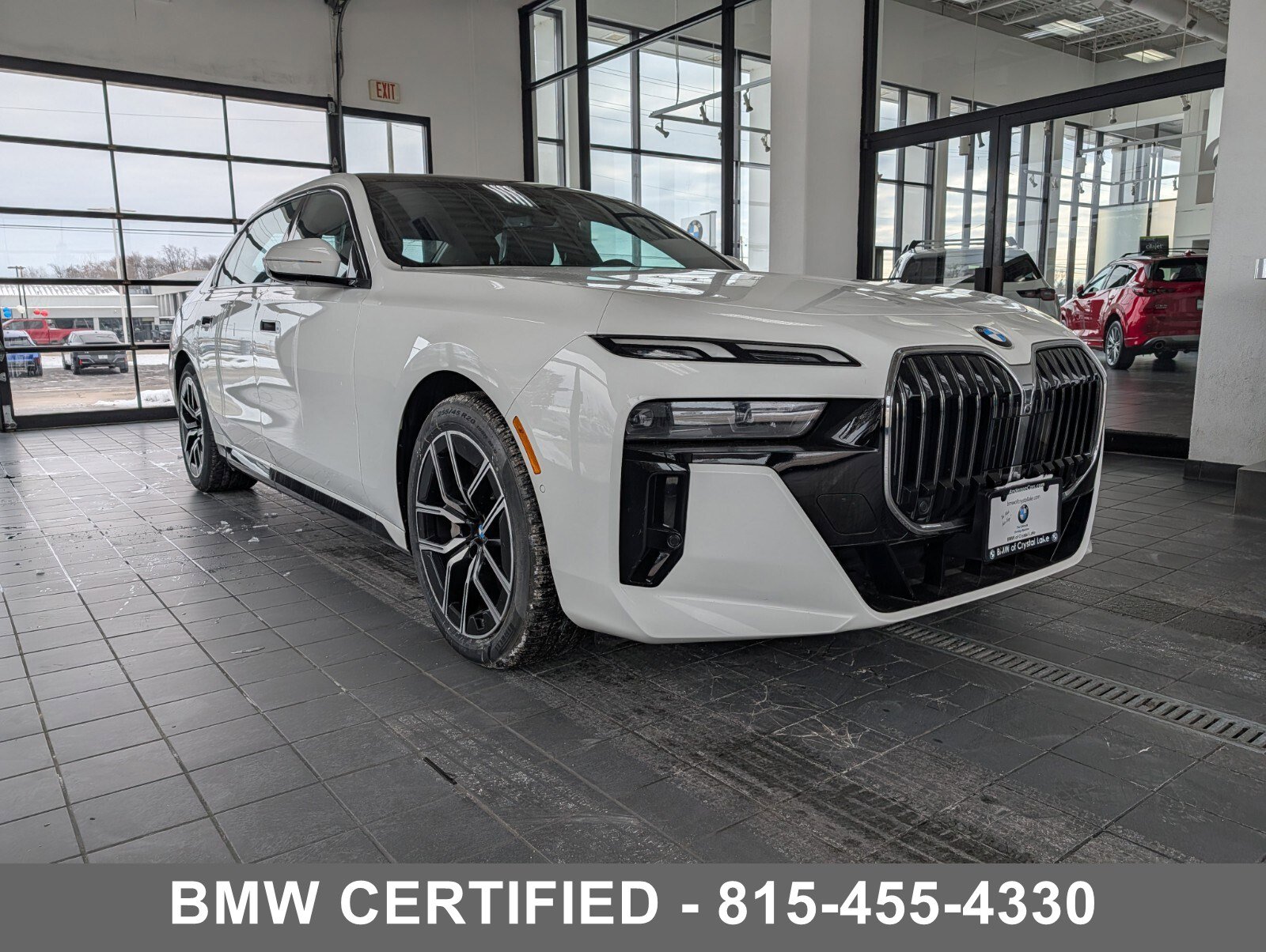 Certified 2024 BMW 760i xDrive image 1