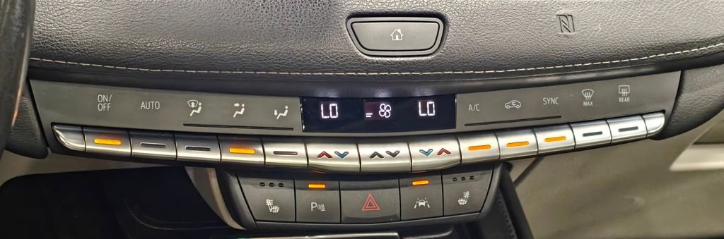 Used 2019 Cadillac XT4 Premium Luxury w/ Cold Weather Package image 8