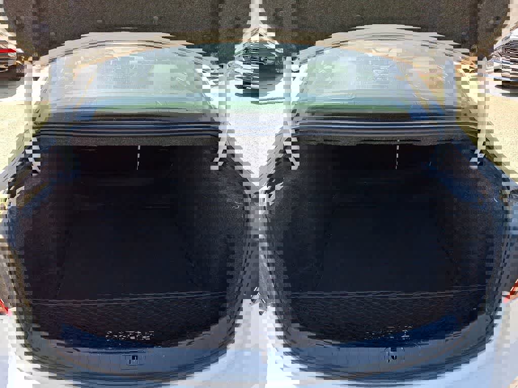 Used 2018 Chevrolet Impala LT w/ LT Leather Package image 29