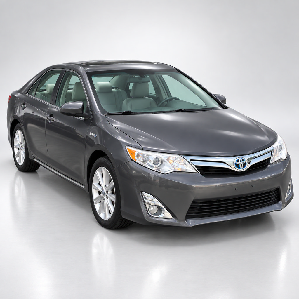 Used 2014 Toyota Camry XLE w/ Leather Package FWD image 17