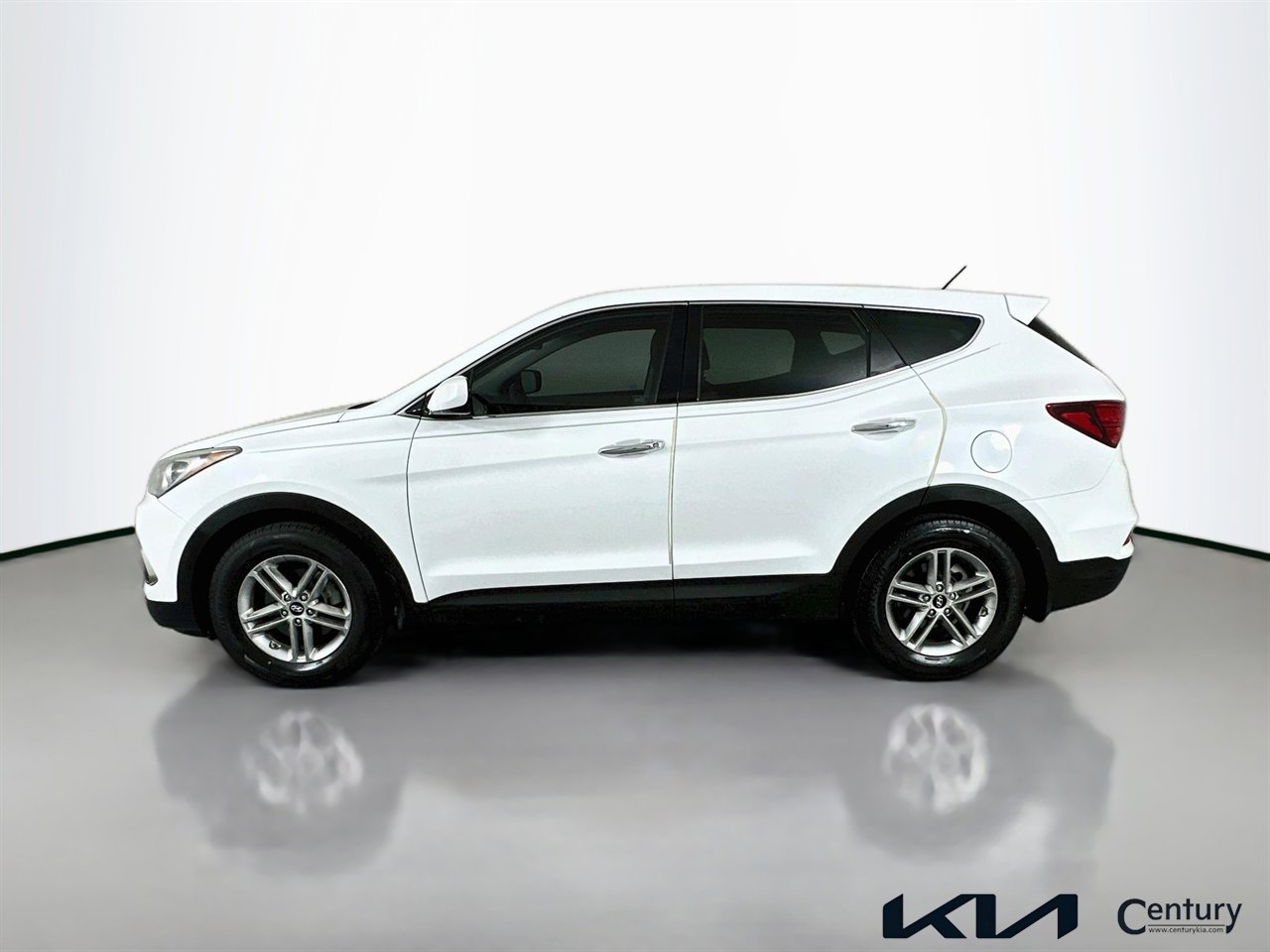 Used 2018 Hyundai Santa Fe Sport w/ Cargo Package FWD image 8