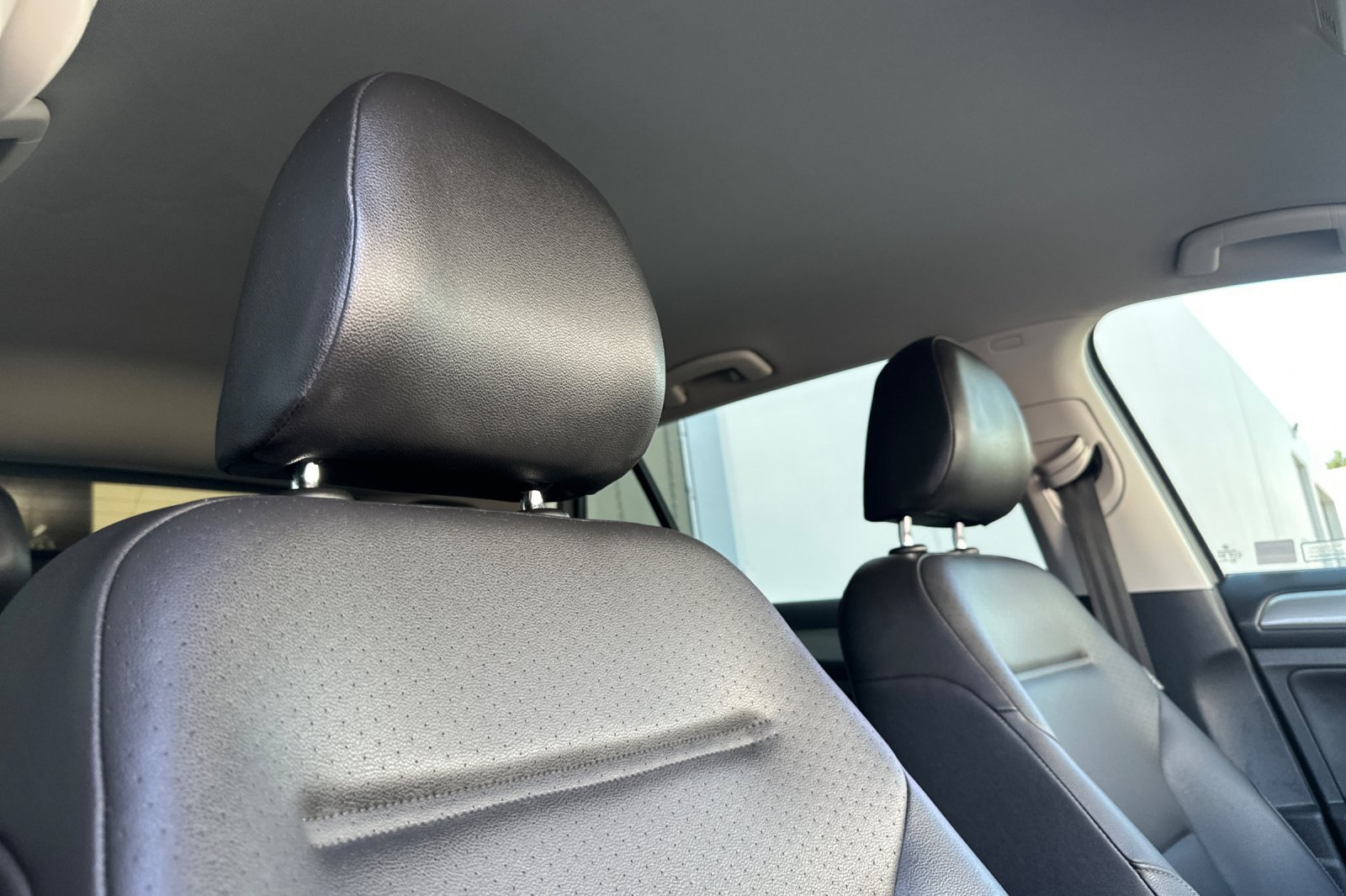 Used 2015 Volkswagen Golf TDI S FWD image 20