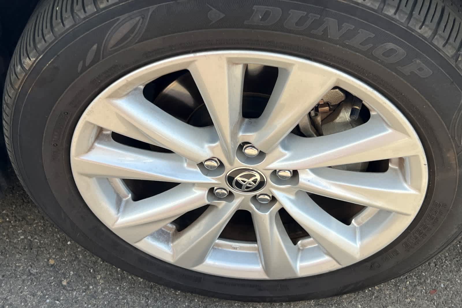 Used 2025 Toyota Corolla SE FWD image 15