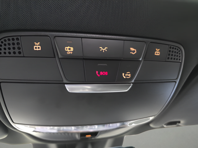 Used 2022 Mercedes-Benz GLC 43 AMG 4MATIC image 35