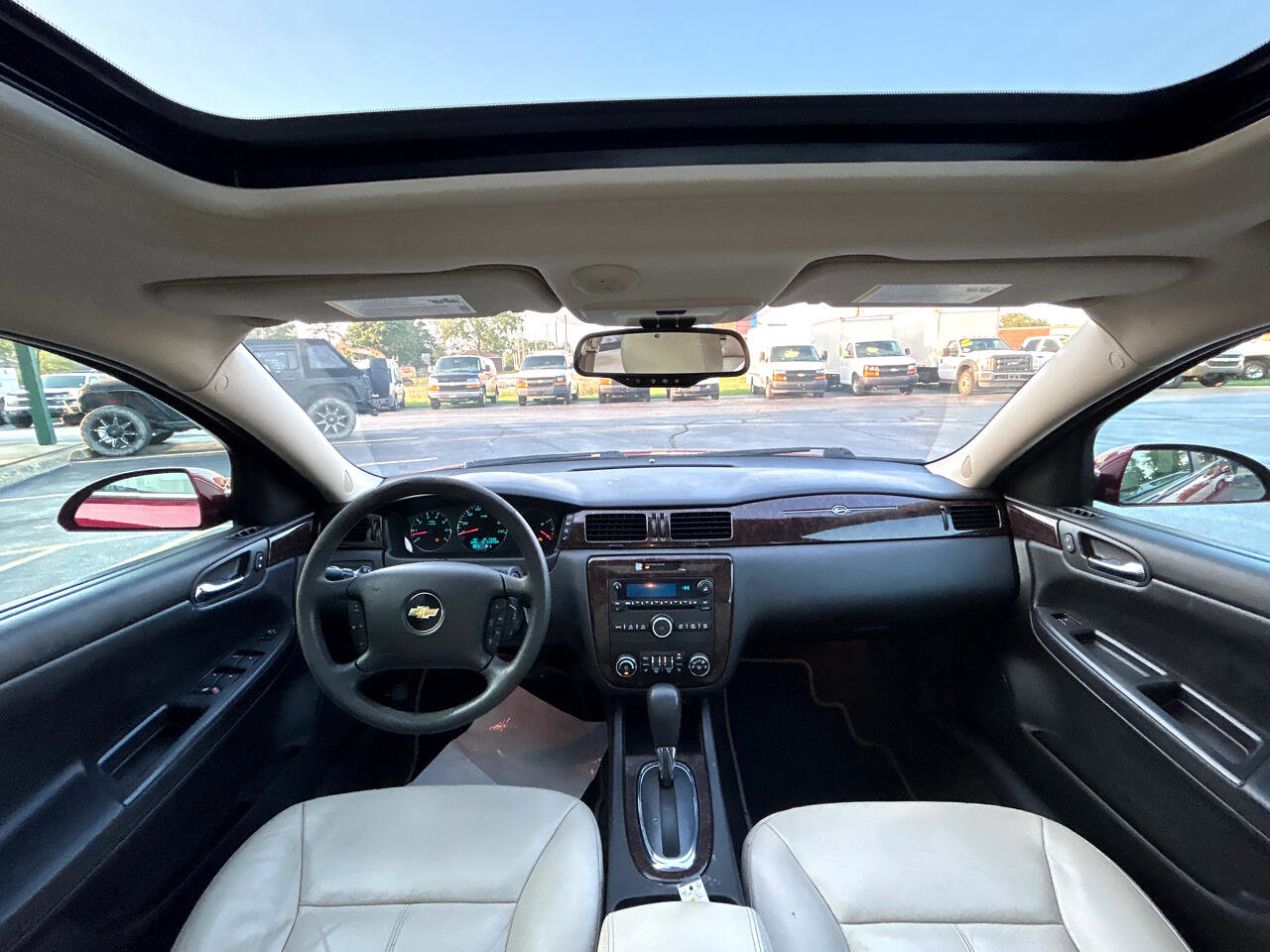 Used 2015 Chevrolet Impala LTZ image 12