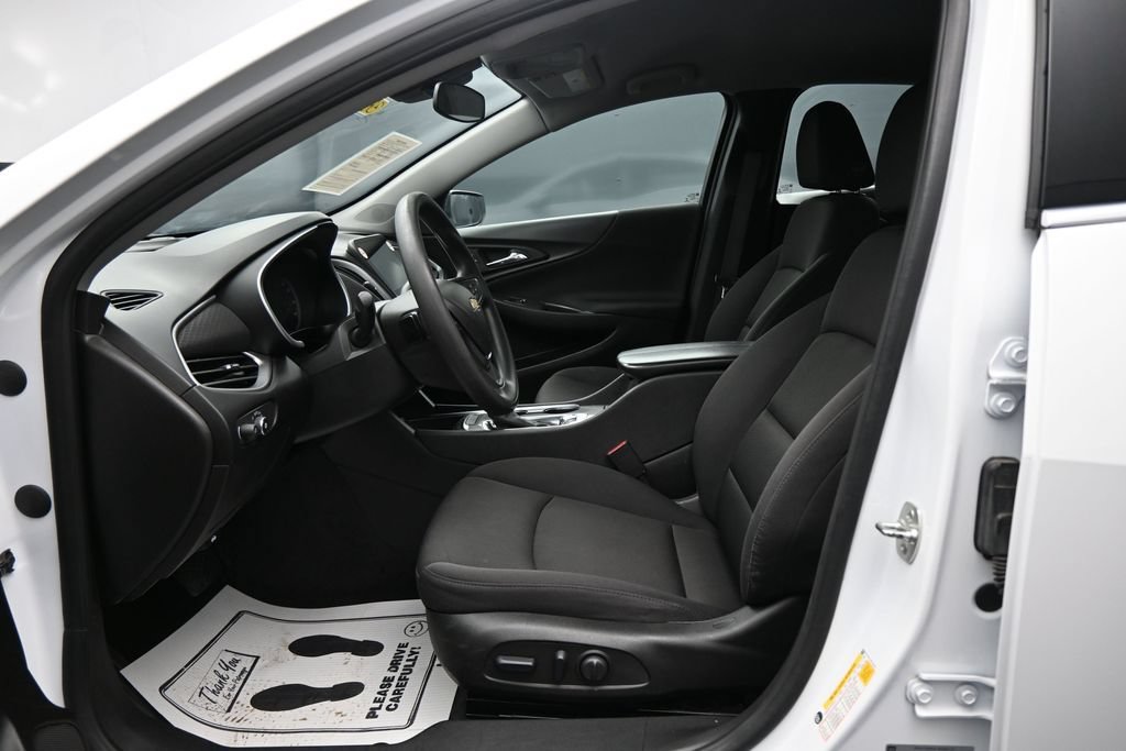 Used 2024 Chevrolet Malibu LT FWD image 10