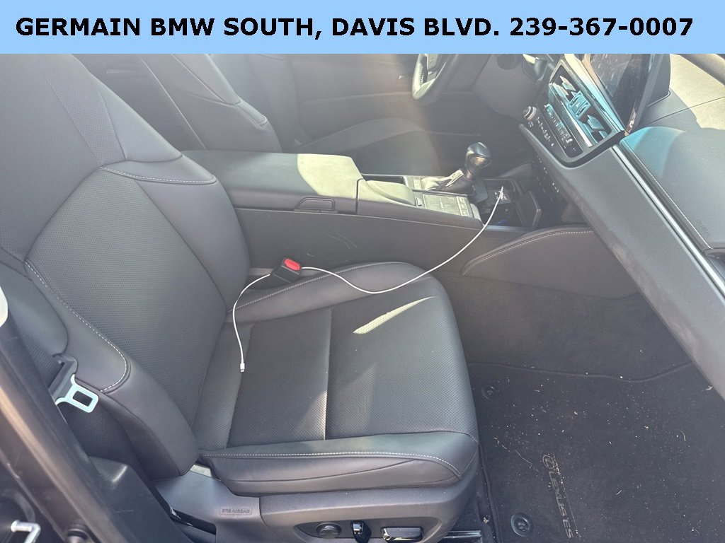 Used 2022 Lexus ES 350 w/ Premium Package image 21