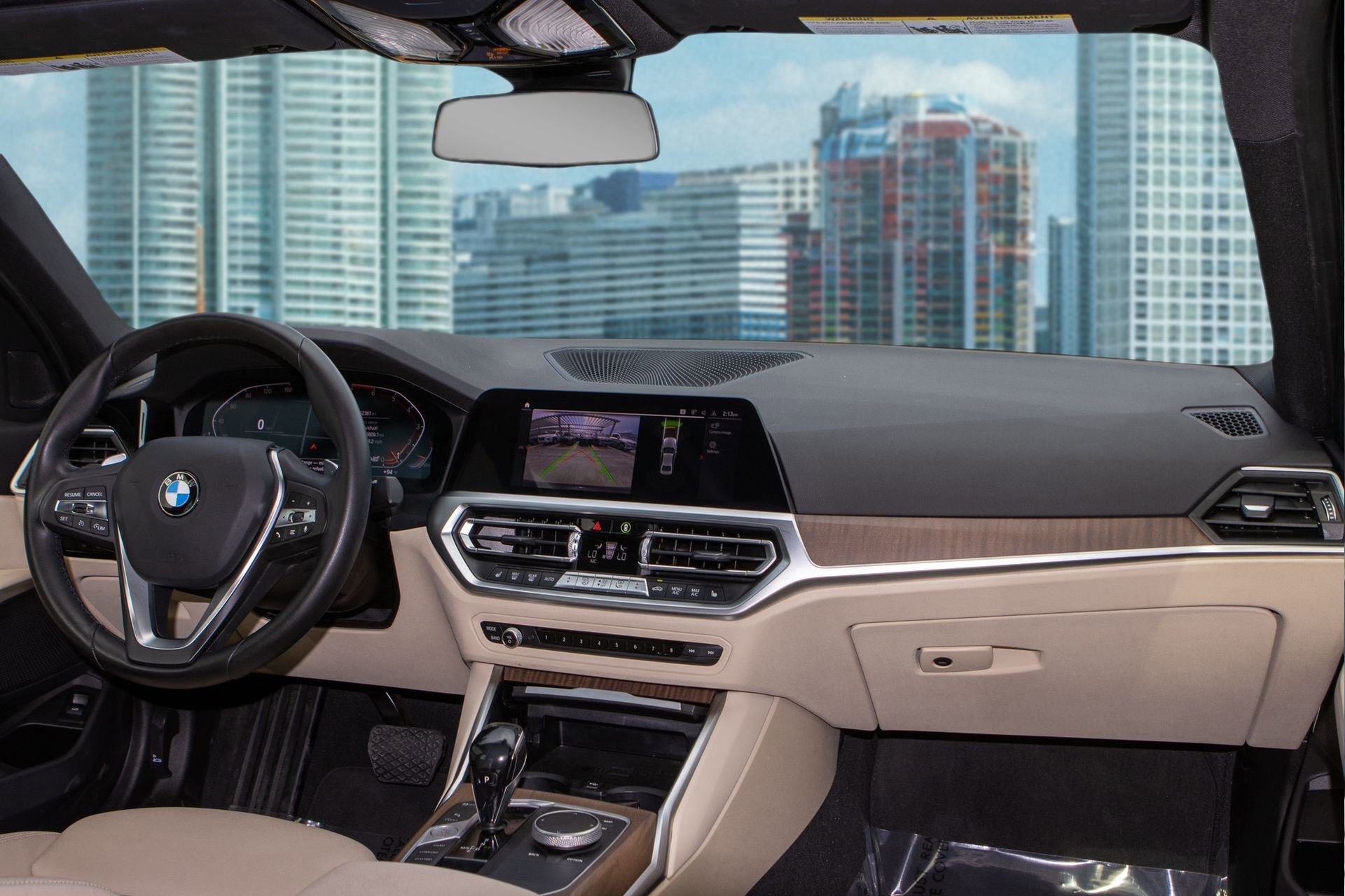 Used 2020 BMW 330i Sedan w/ Convenience Package image 19