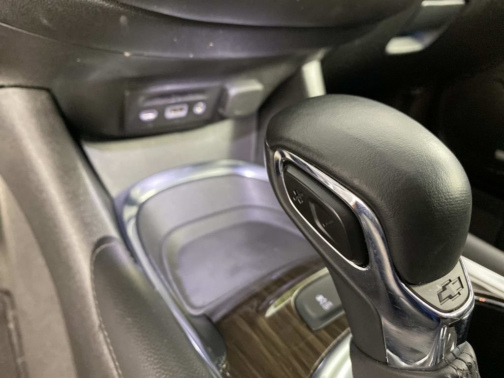 Used 2024 Chevrolet Malibu LT FWD image 24