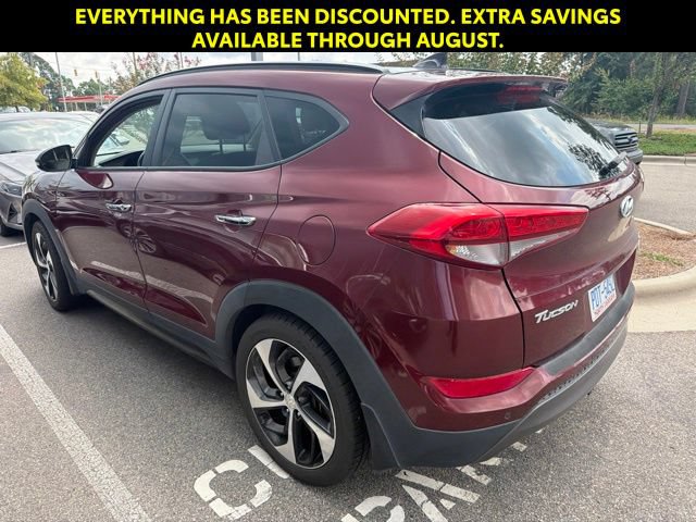 Used 2016 Hyundai Tucson Limited w/ Option Group 03 FWD image 3
