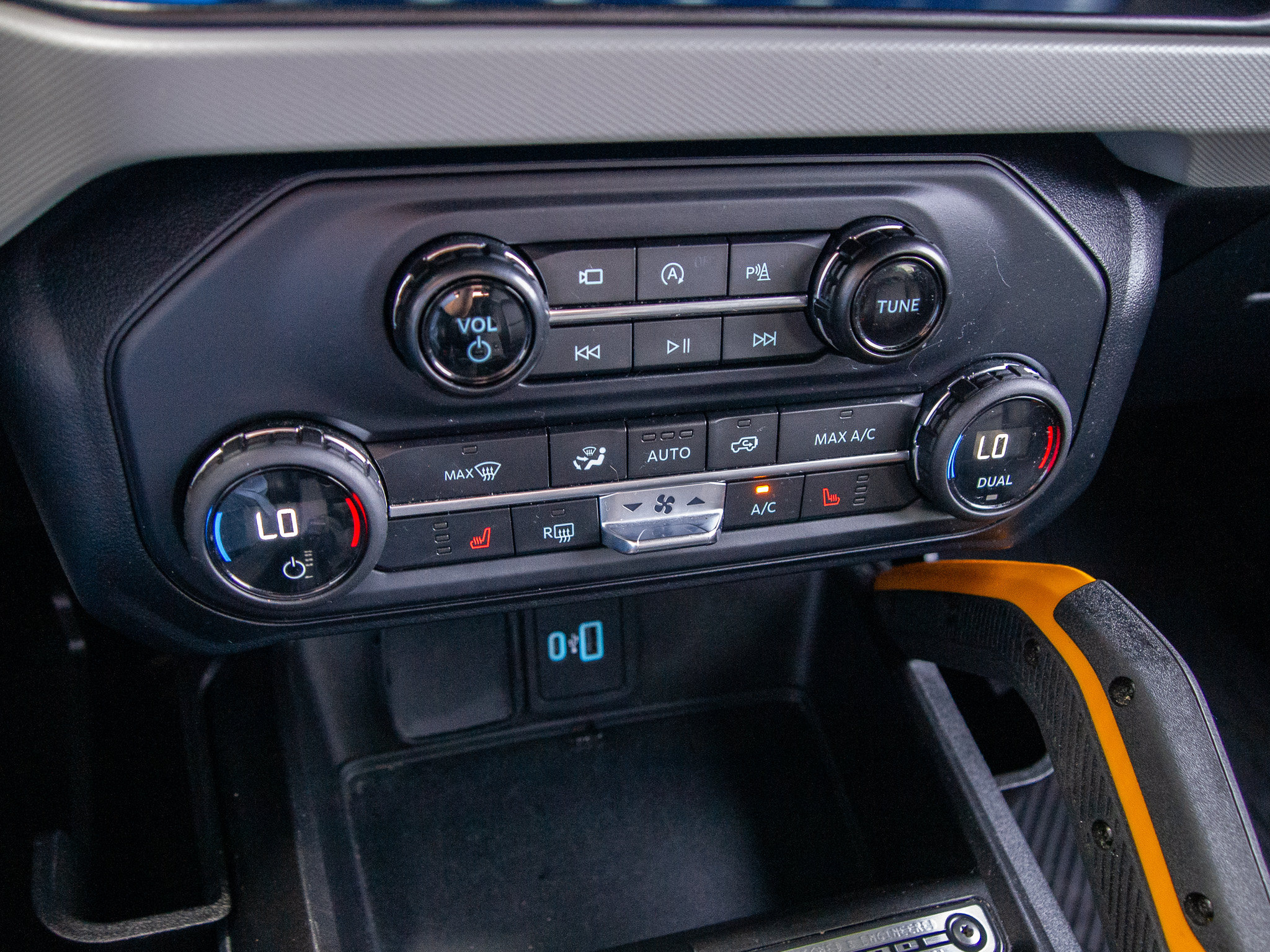 Used 2021 Ford Bronco Badlands AWD/4WD image 17