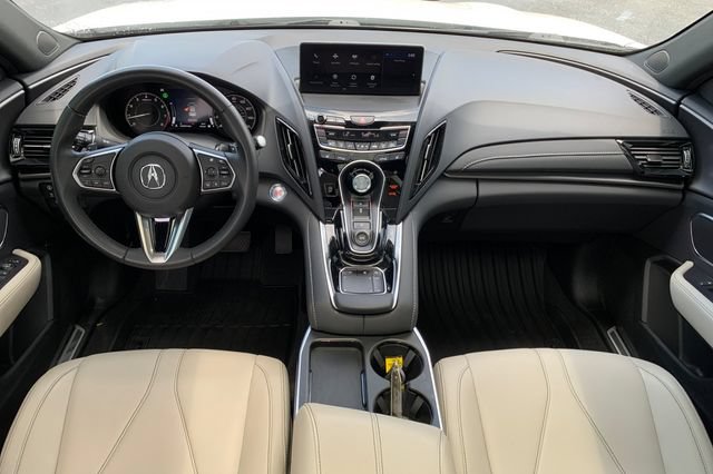 Used 2025 Acura RDX SH-AWD image 16
