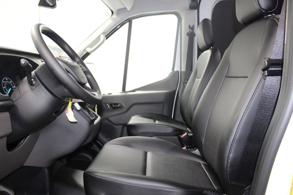 New 2025 Ford Transit 250 148 Medium Roof w/ Load Area Protection Package image 18
