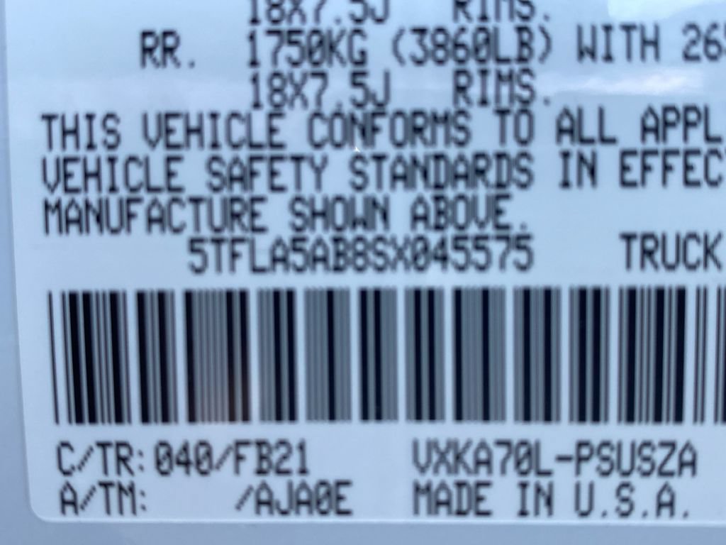 Used 2025 Toyota Tundra SR5 w/ SR5 Convenience Package RWD image 28