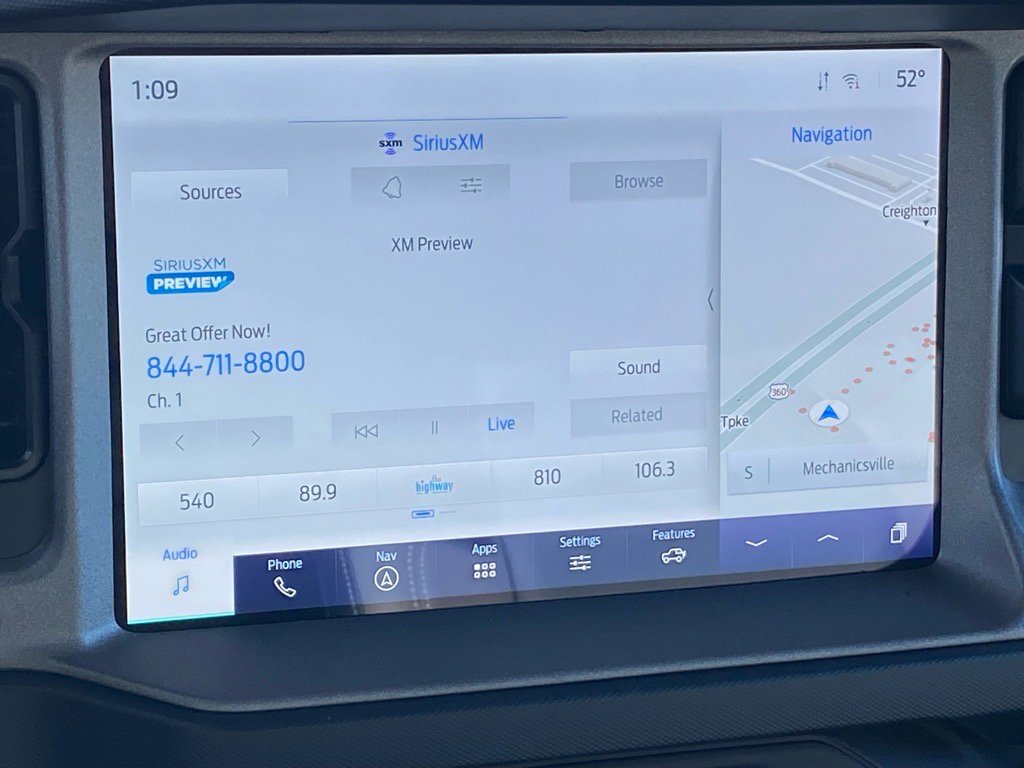 Used 2024 Ford Bronco Outer Banks image 9