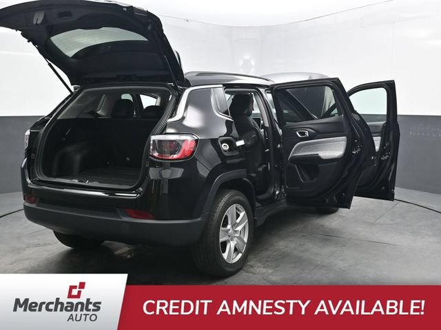 Used 2022 Jeep Compass Latitude AWD/4WD image 57