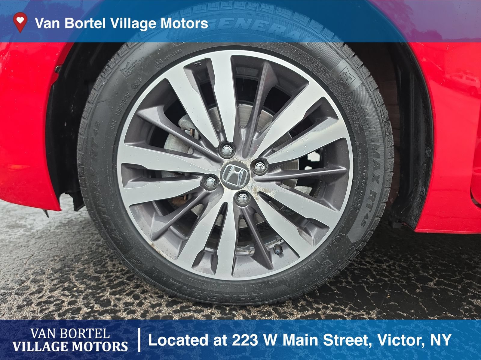 Used 2017 Honda Fit EX image 27