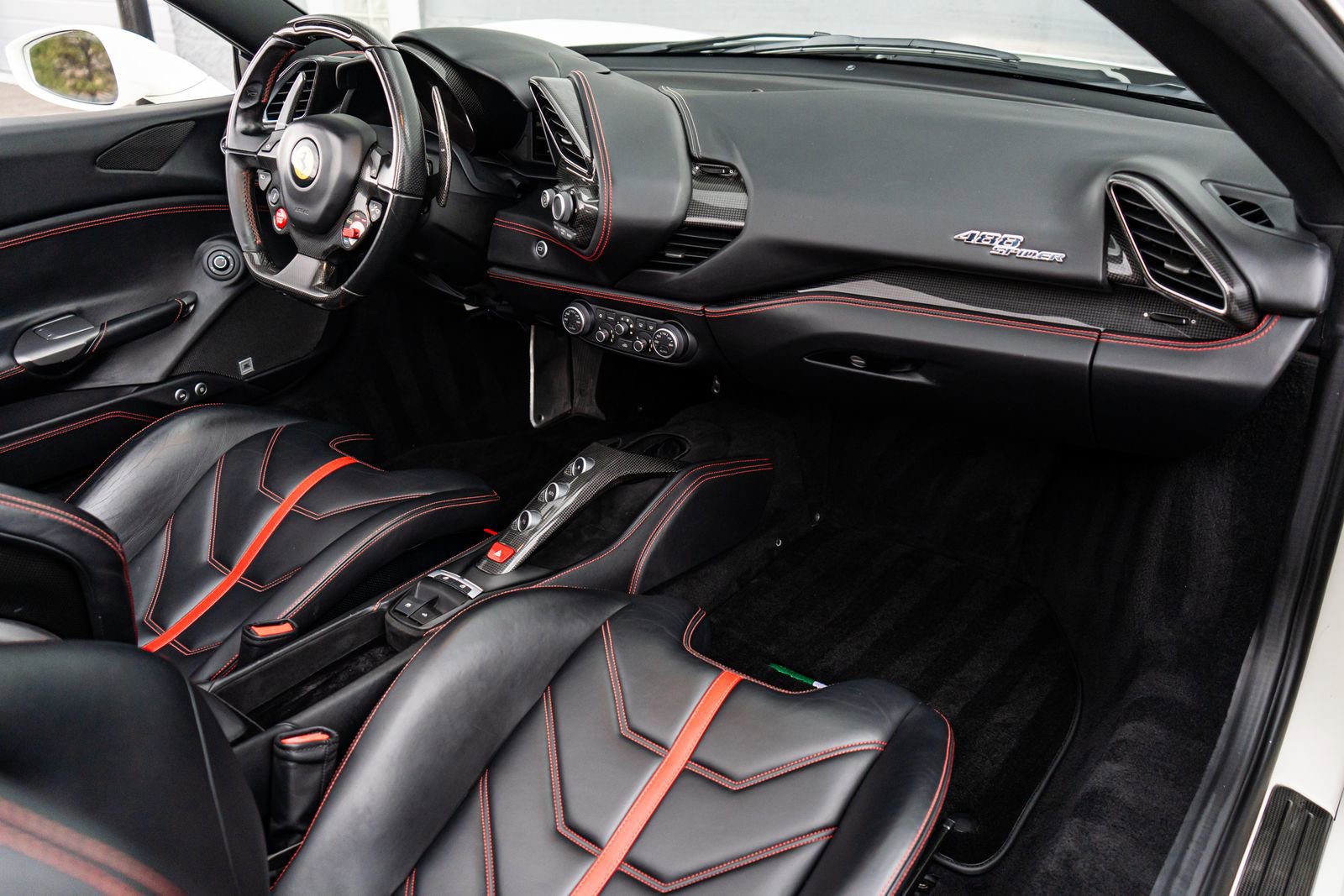 Used 2017 Ferrari 488 Spider image 2