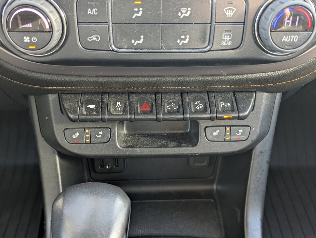 Used 2022 GMC Canyon AT4 w/ Trailering Package image 39