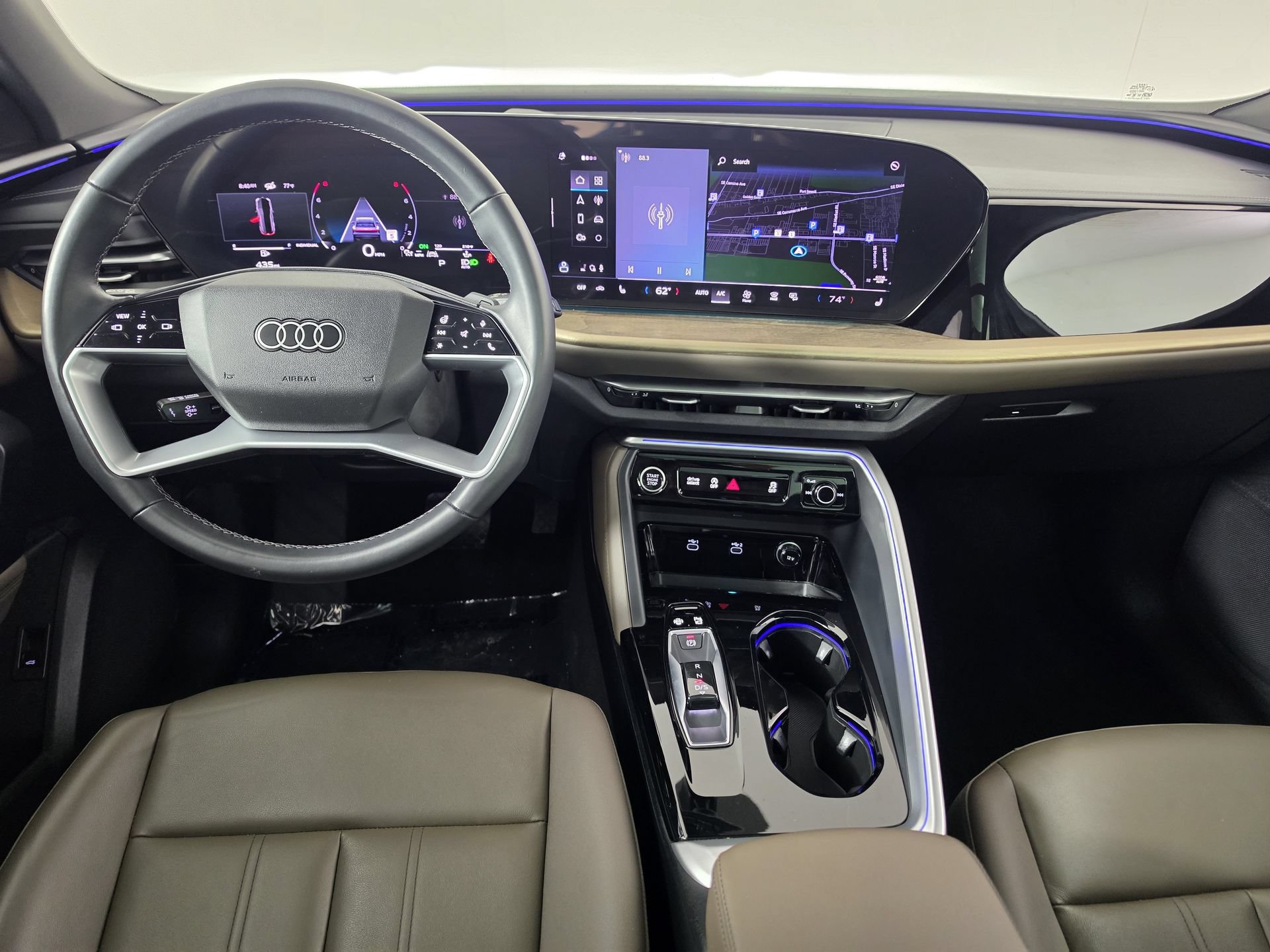 Used 2025 Audi Q5 Premium w/ Convenience Package AWD/4WD image 20
