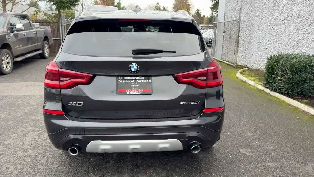 Used 2020 BMW X3 xDrive30i w/ Driving Assistance Package image 9