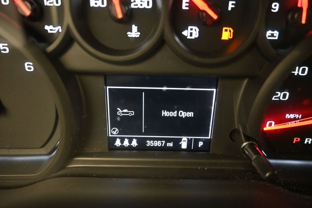 Used 2024 Chevrolet Silverado 1500 Custom w/ Turbomax Blackout Package RWD image 13