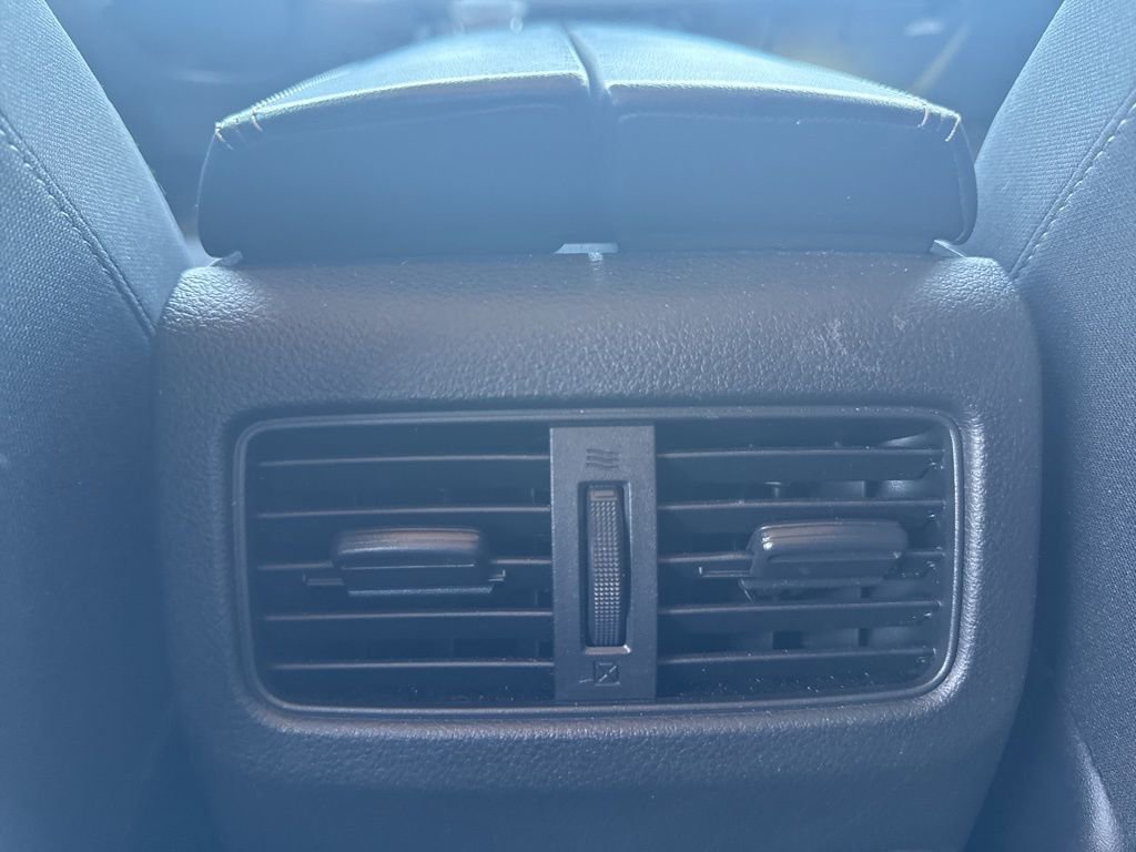 Certified 2024 Nissan Rogue SV image 17