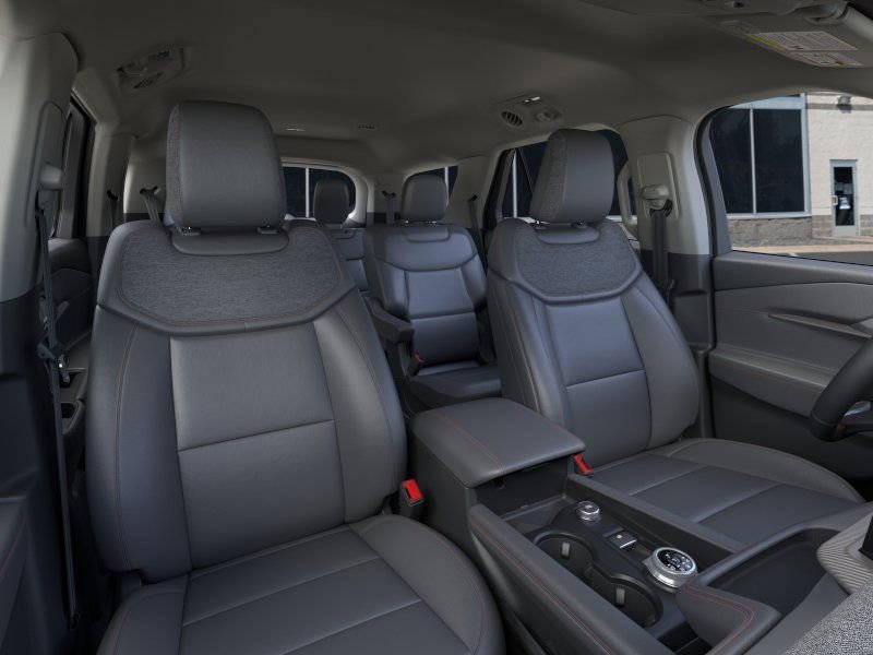 New 2026 Ford Explorer Active w/ Active Comfort Package image 10