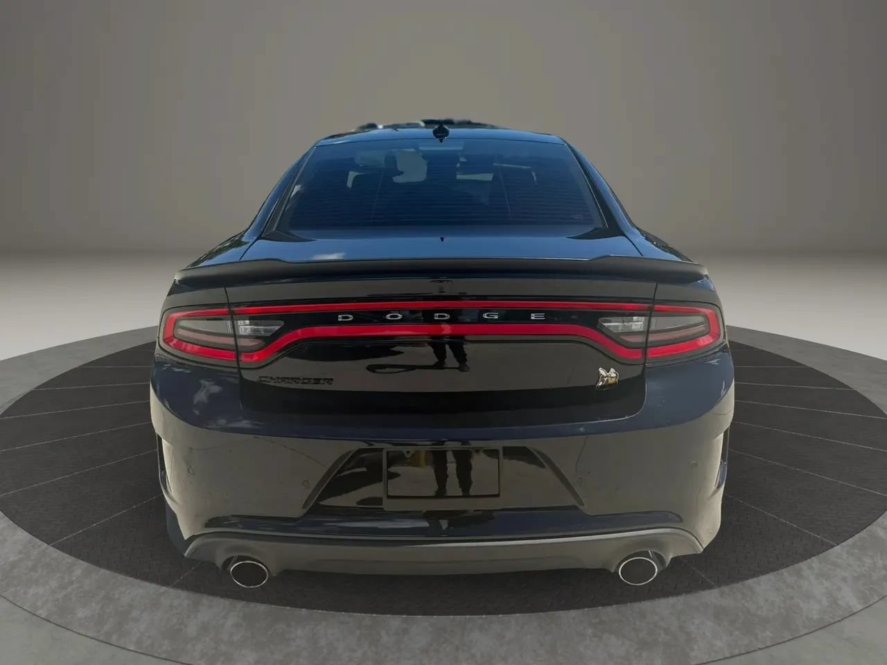 Used 2019 Dodge Charger Scat Pack RWD image 6