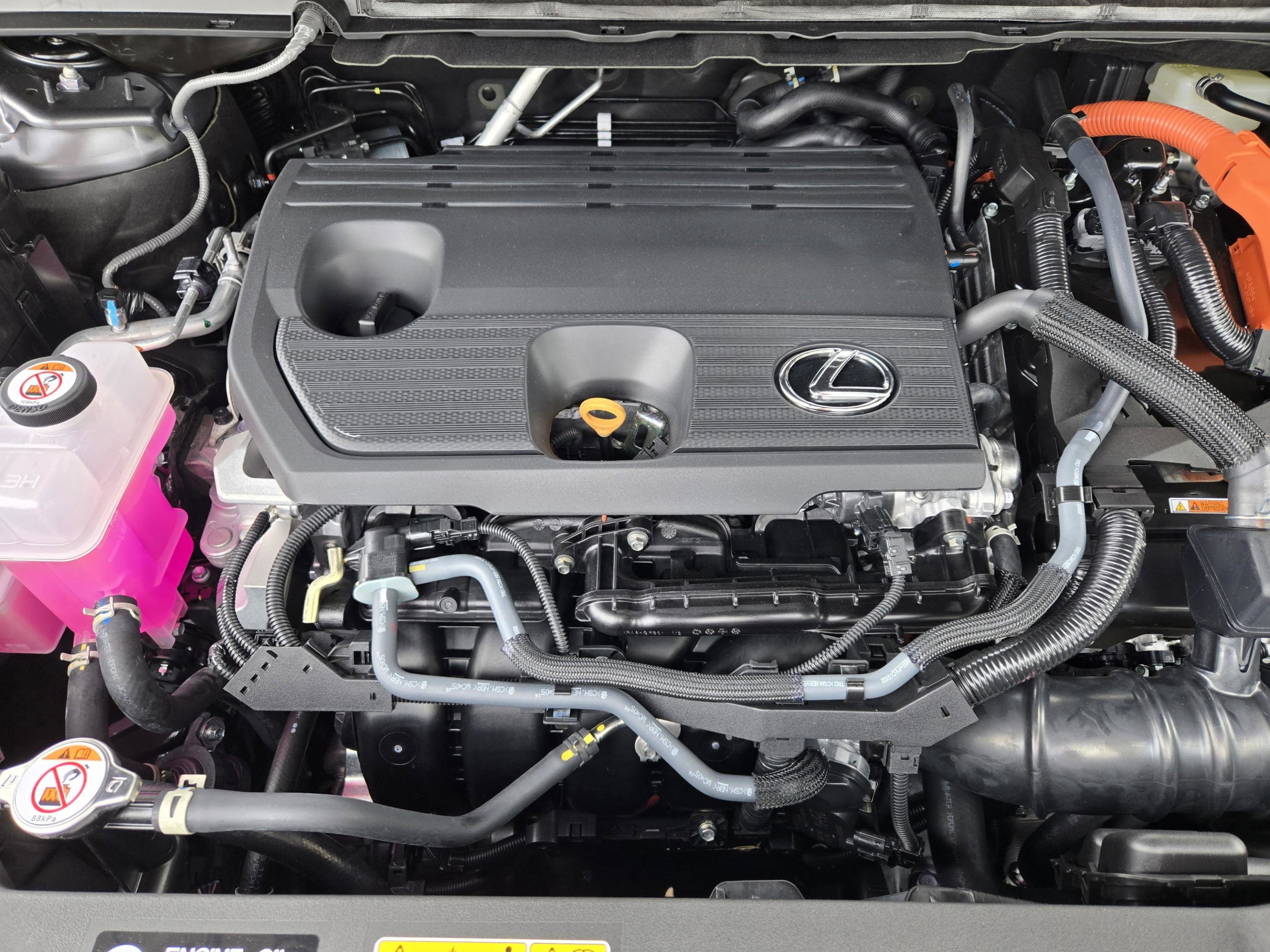 New 2026 Lexus RX 350h AWD/4WD image 18