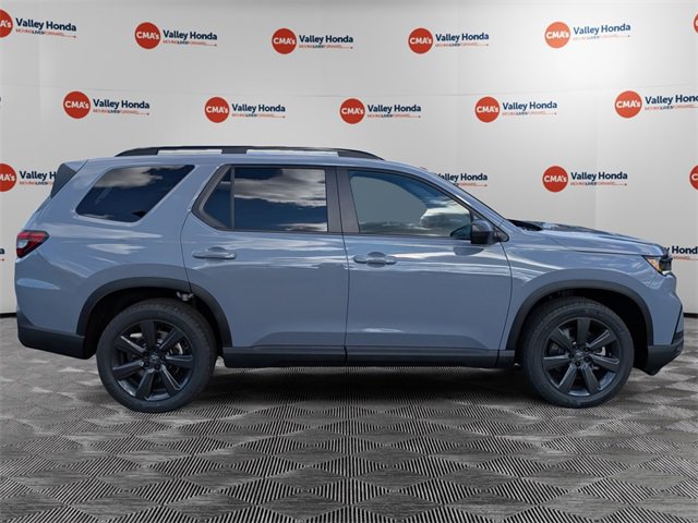 New 2025 Honda Pilot Sport image 4