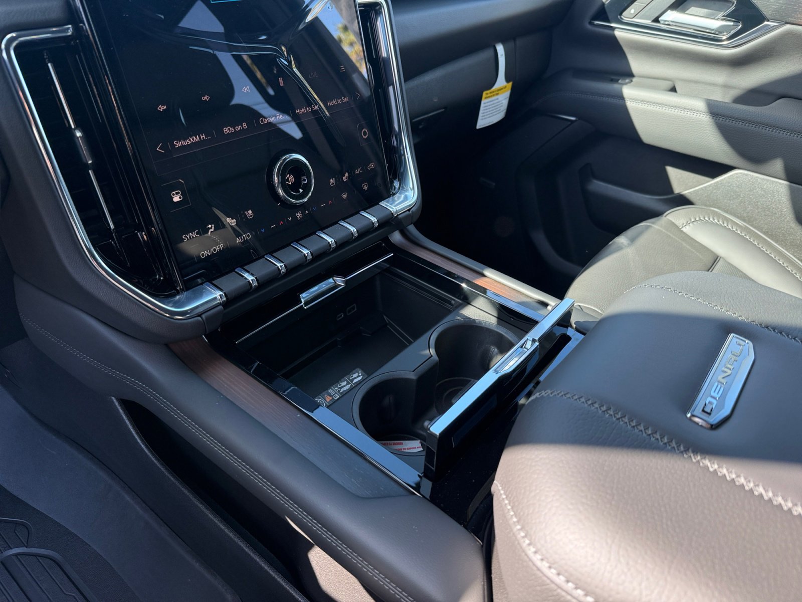 New 2026 GMC Yukon XL Denali w/ Sun & Power Step Package image 13