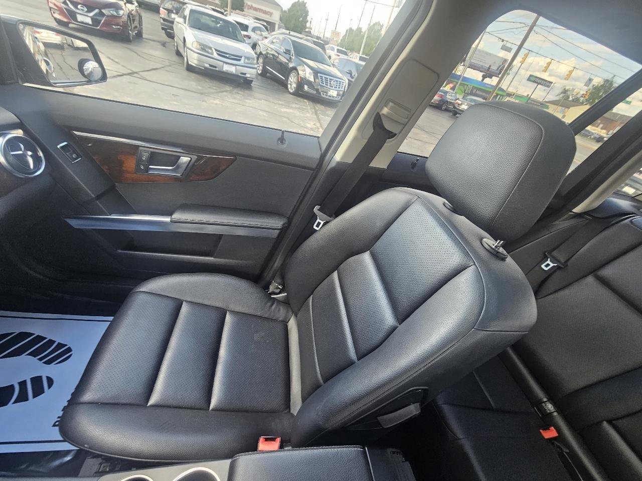 Used 2013 Mercedes-Benz GLK 250 BlueTEC 4MATIC image 35