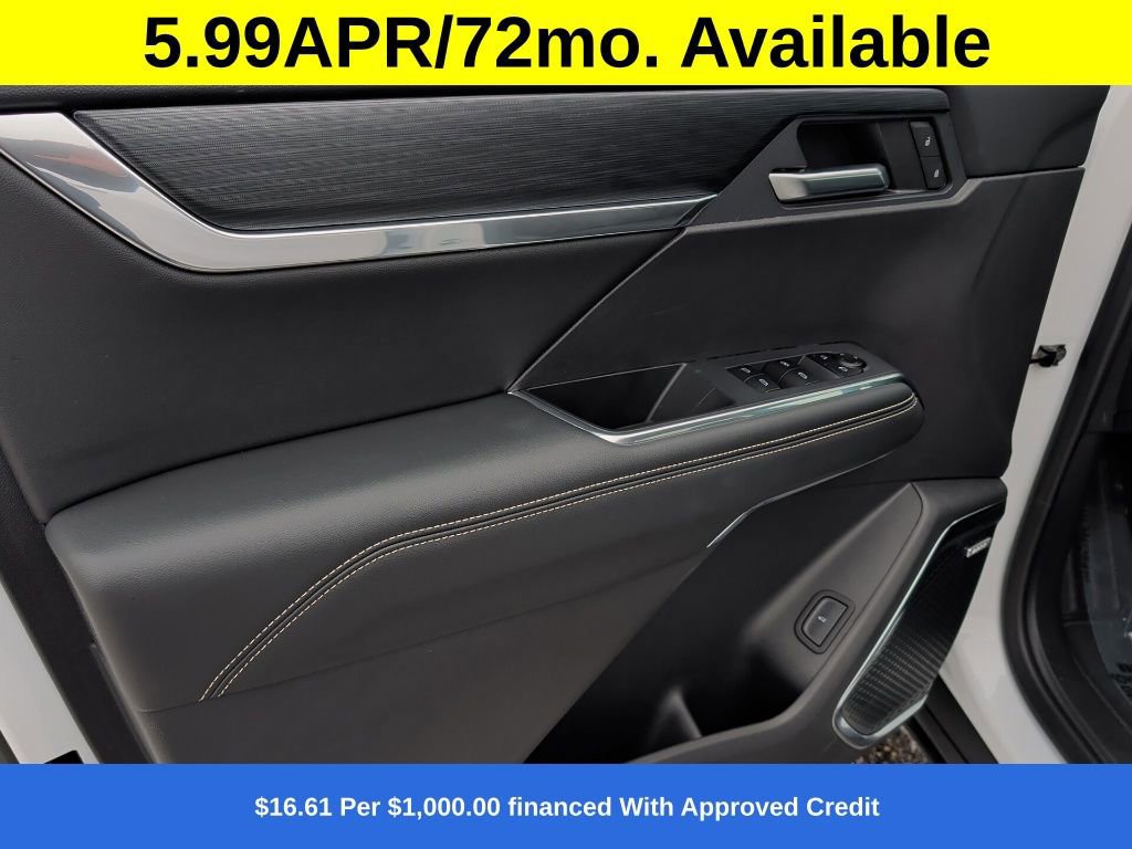 New 2025 GMC Acadia Elevation image 12