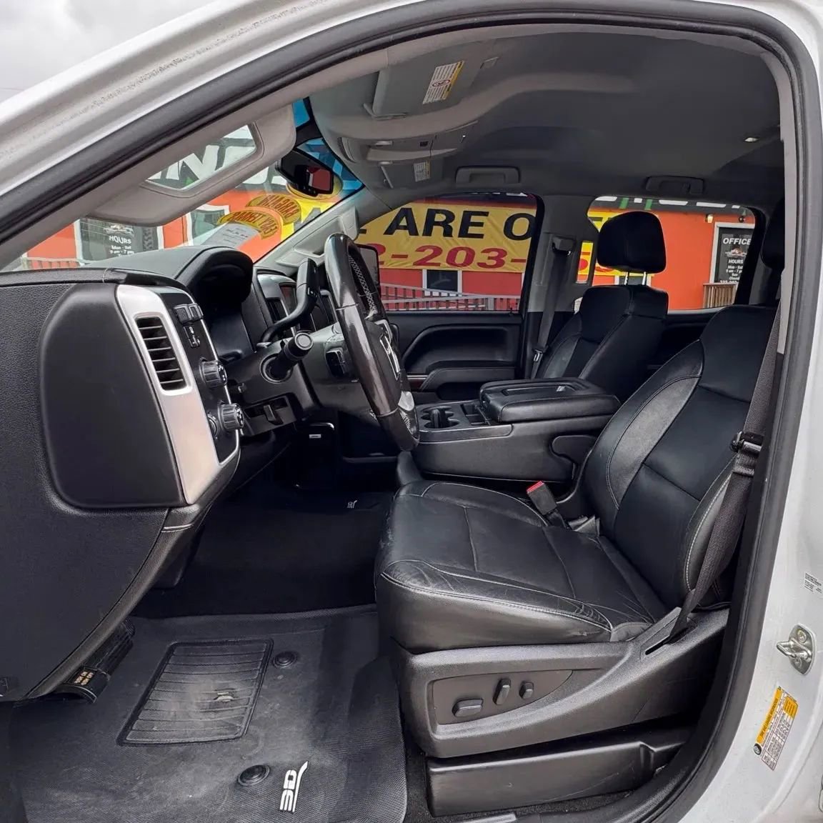 Used 2018 GMC Sierra 2500 SLT w/ Duramax Plus Package image 10