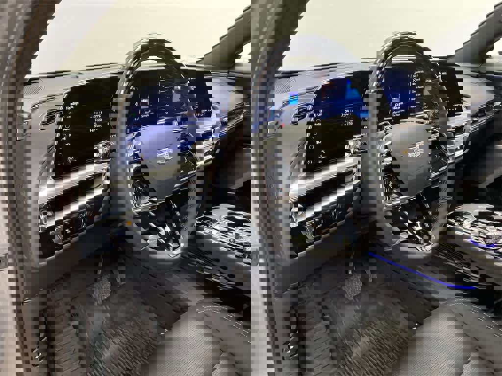 Certified 2024 Cadillac Lyriq Luxury w/ LPO, Floor Liner Package image 2