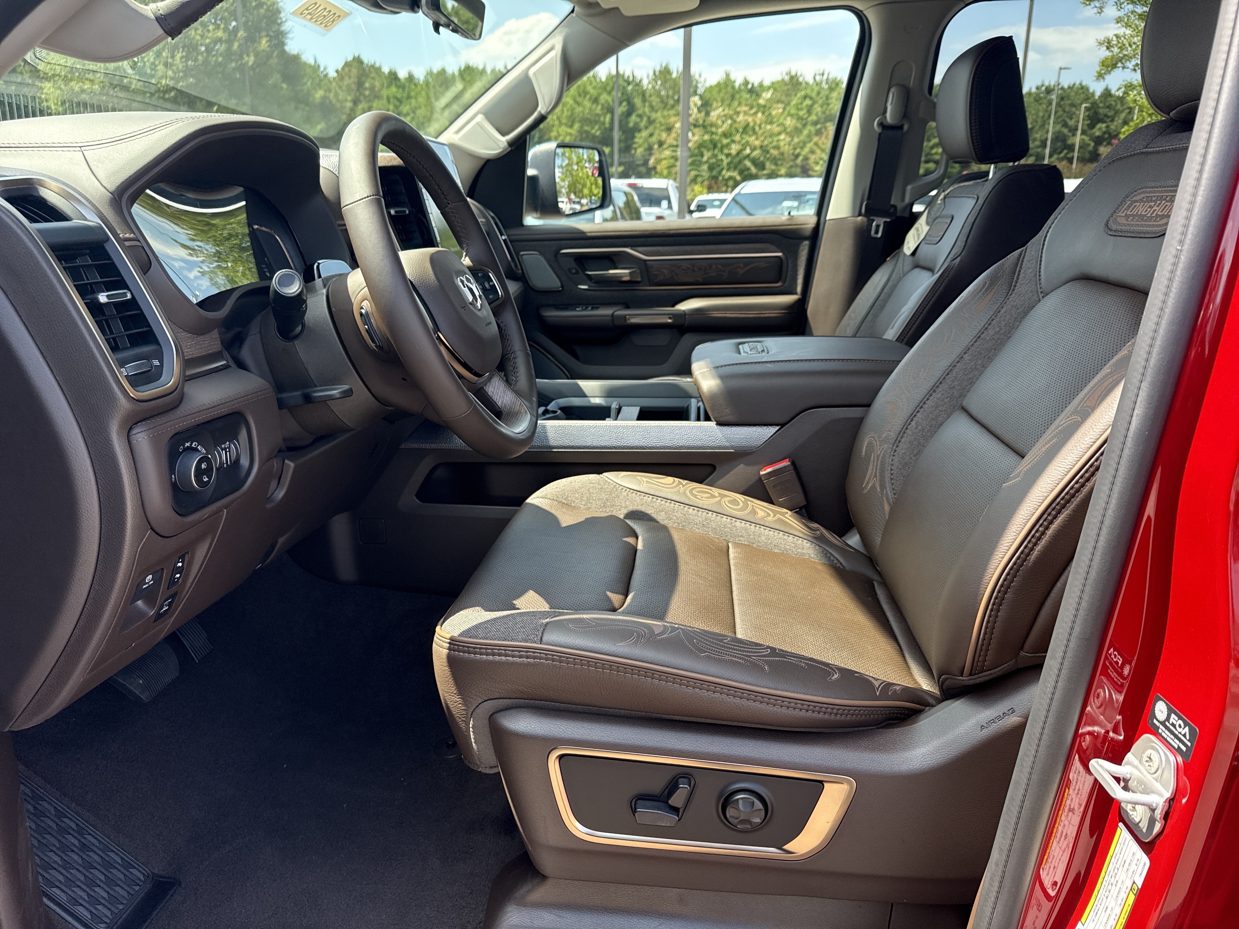 New 2026 RAM 1500 Limited AWD/4WD image 9
