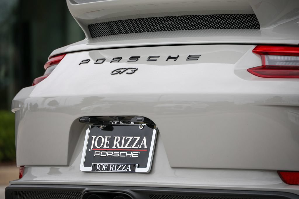 Certified 2018 Porsche 911 GT3 RWD image 28
