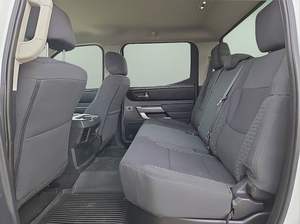 Used 2022 Toyota Tundra SR5 w/ SR5 Convenience Package image 15
