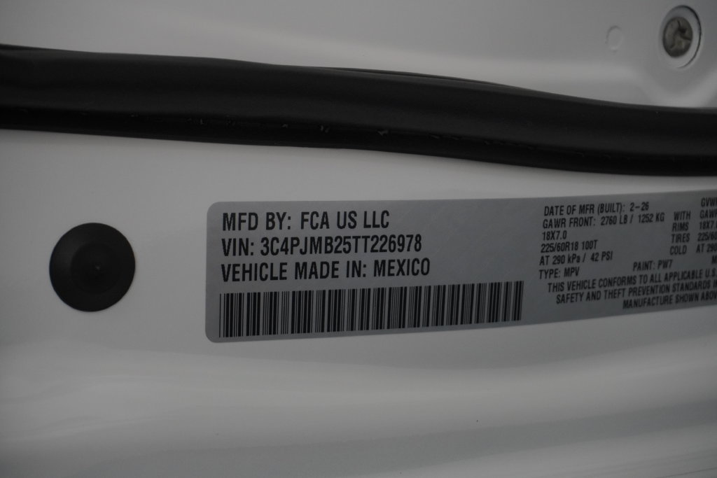 New 2026 Jeep Cherokee Laredo AWD/4WD image 39
